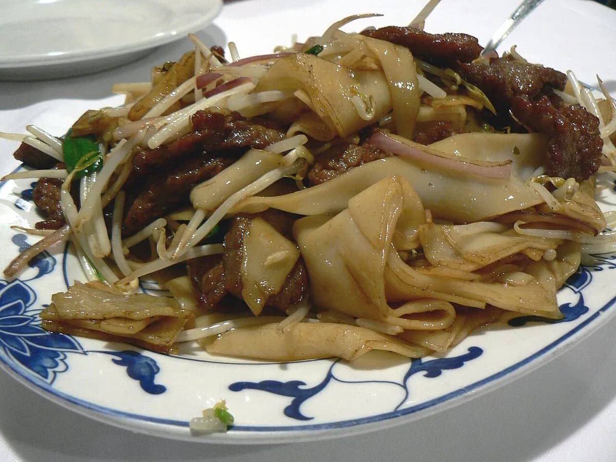 Black Bean Beef Noodle